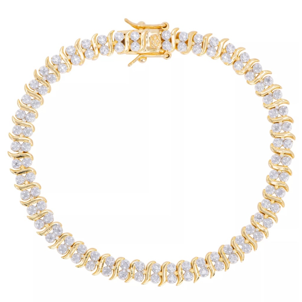 Macys Women Diamond 0.01 C.T Accent S Link Gold Plated Bracelet